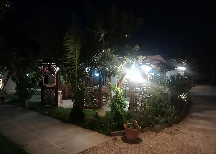 Country House Corte Antica روزيتو ديلي أبروتسي